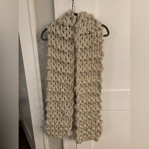 Chunky Knit Cream Scarf